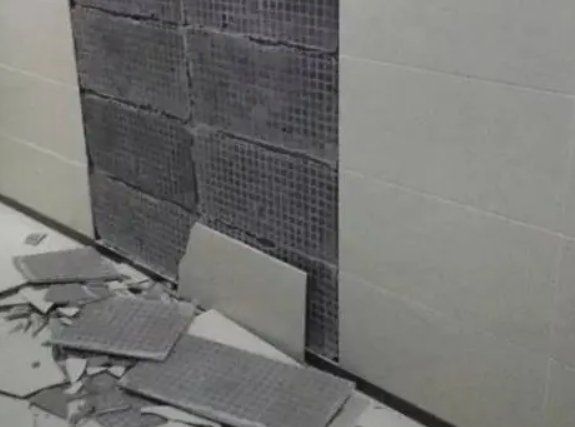 和布克赛尔瓷砖空鼓维修公司分享下和布克赛尔墙砖松动维修的知识